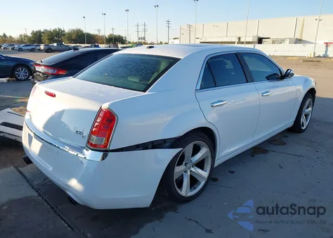 2011 Chrysler 300C z USA, uszkodzony, nr VIN 2C3CA6CT2BH522845